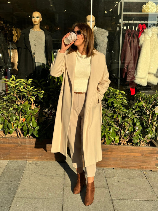 Coat with belt